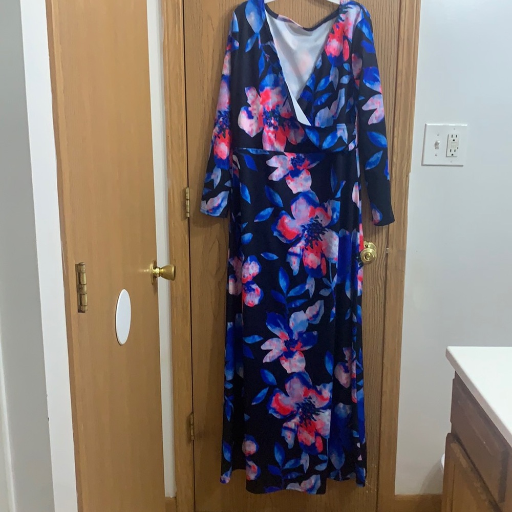 Long lightly used dress